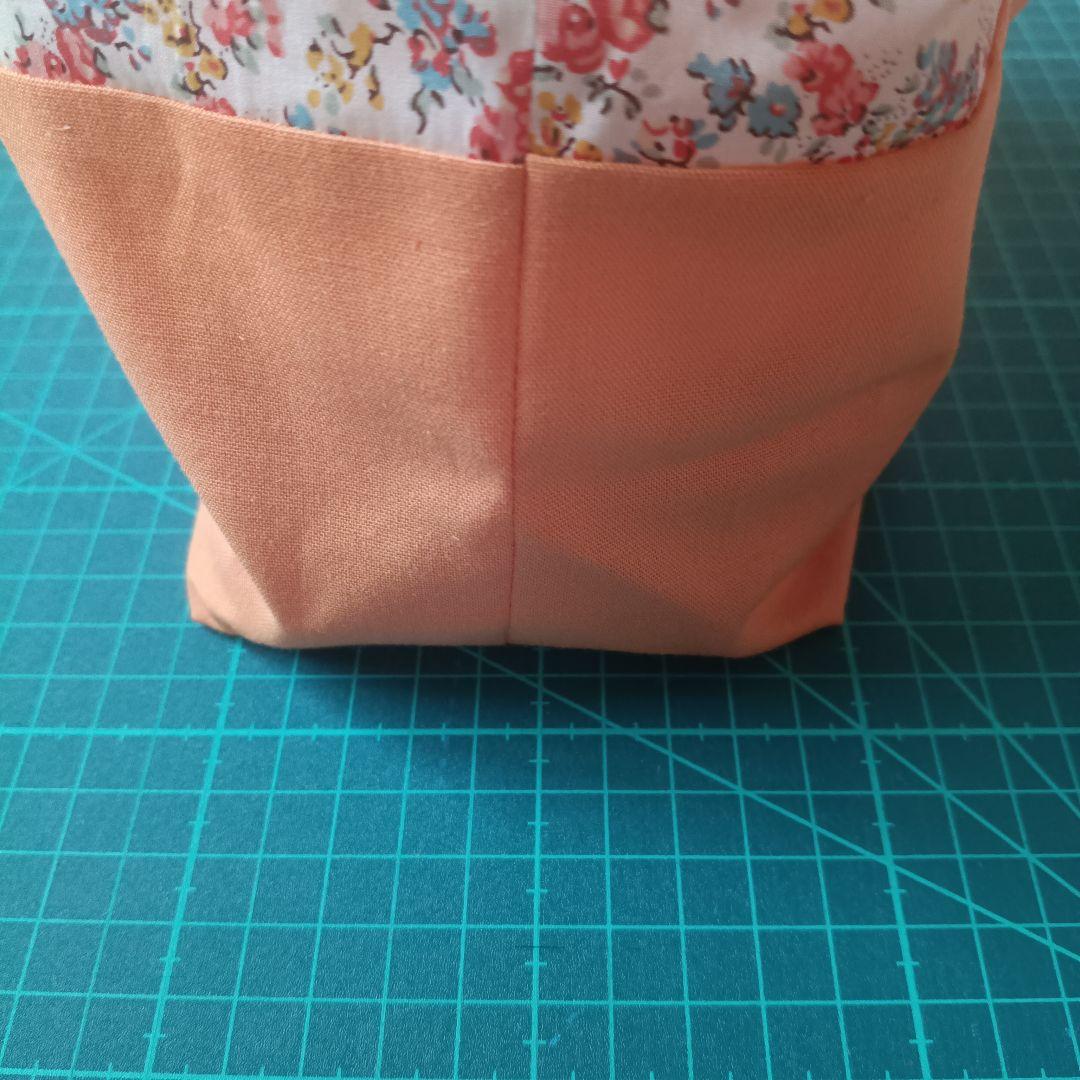 オレンジ　ムーンモス❀立体アップリケ付き巾着袋❀ハンドメイド
