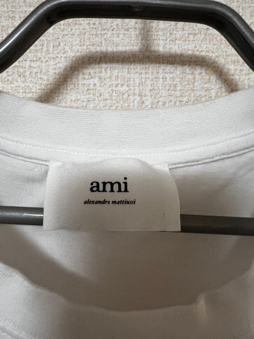 ami parisハート刺繍 ホワイト Tシャツ