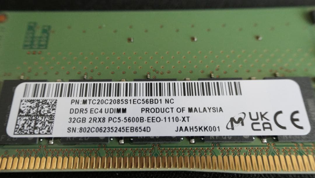 Crucial MTC20C2085S1EC56BD1R DDR5 32GB ①