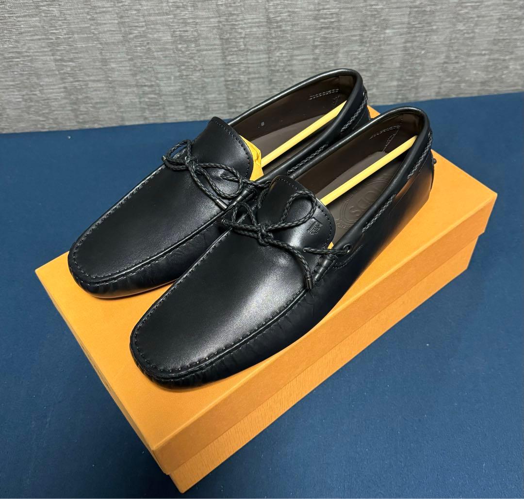 トッズ TOD'S 未使用 ドライビングシューズ ゴンミーニ ブラック レザー