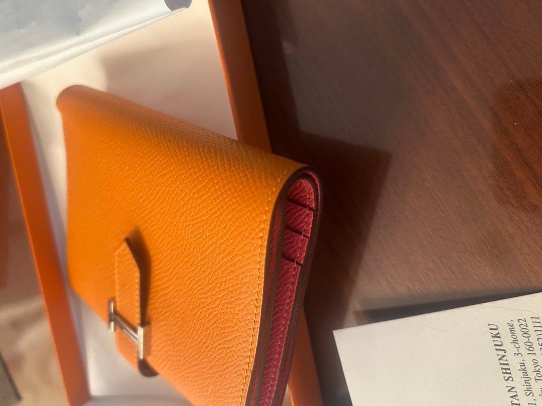 エルメス　ベアン コンパクト　美品　財布　２つ折り　オレンジ　ピンク