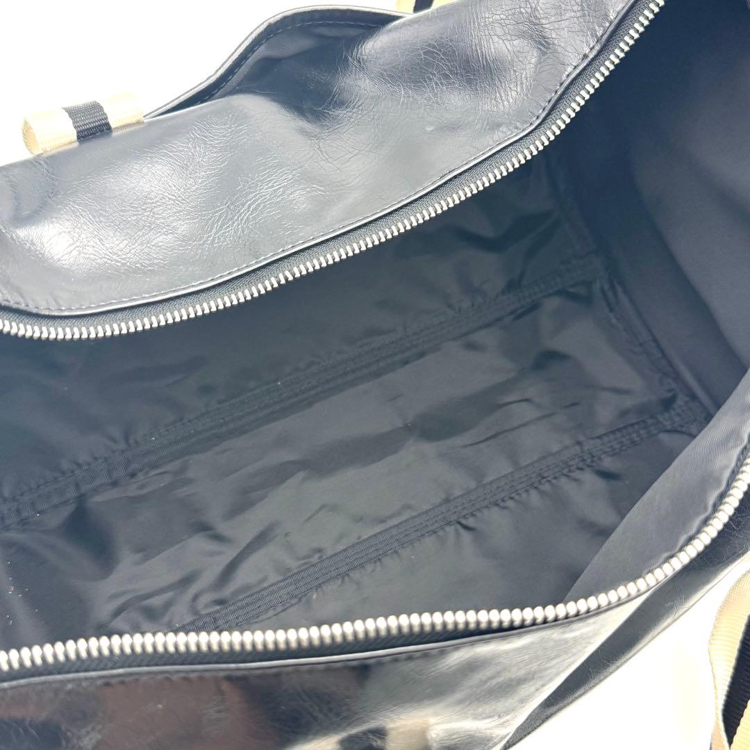 完売品　FRED PERRY フレッドペリー　ドラムバック　白黒　ボストンバック