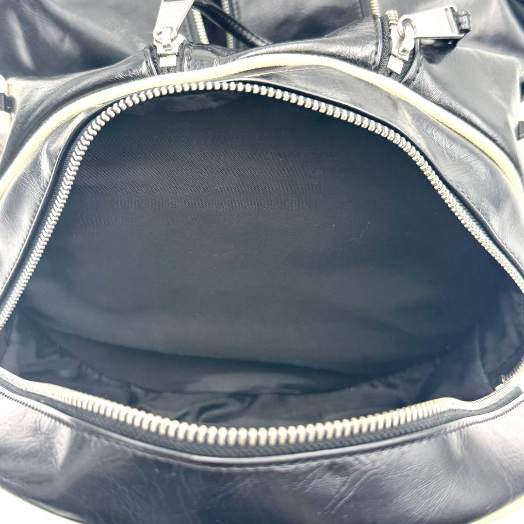 完売品　FRED PERRY フレッドペリー　ドラムバック　白黒　ボストンバック