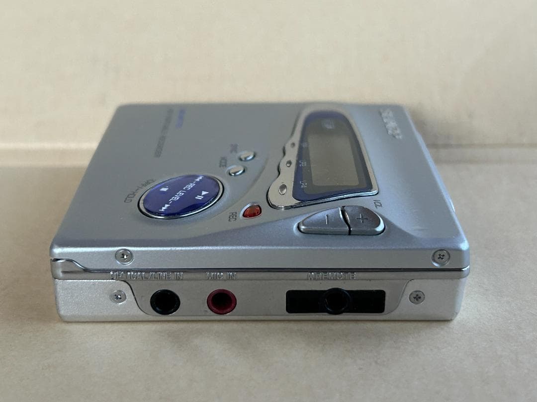 SHARP ポータブルMDレコーダー　MD-MT770 中古 録音再生動作確認済