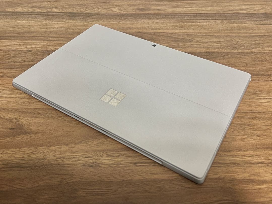 Microsoft Surface Pro 7本体 + キーボード + 社外ペン
