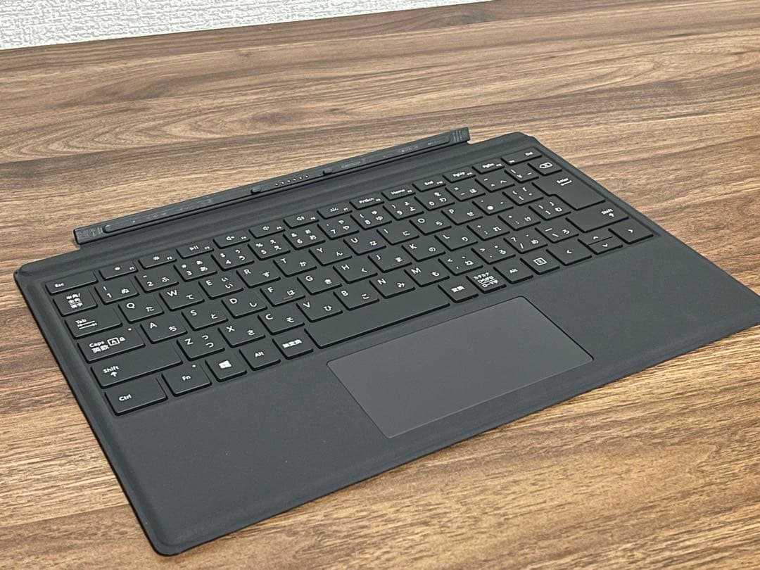 Microsoft Surface Pro 7本体 + キーボード + 社外ペン