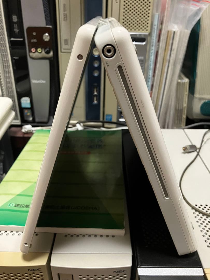Apple iBook G4 12インチ ホワイト