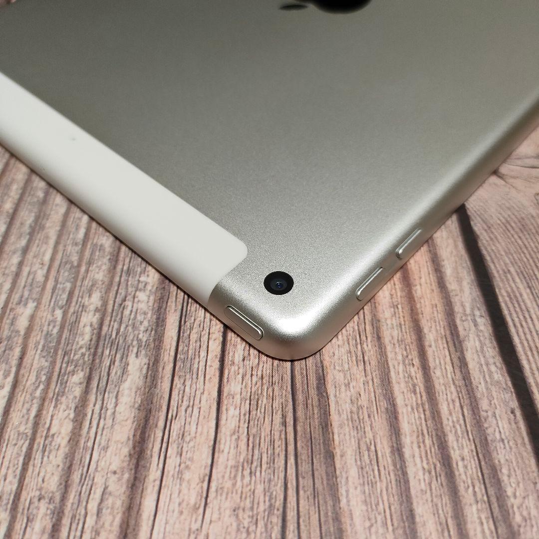 iPad 第6世代 32GB SIMフリー 美品 バッテリー99%