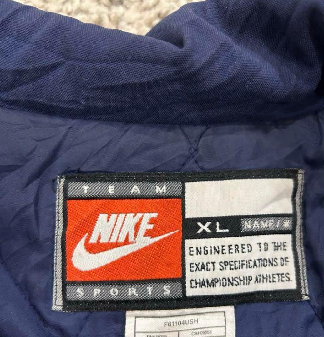 NIKE ノースカロライナ ジップアップジャケット