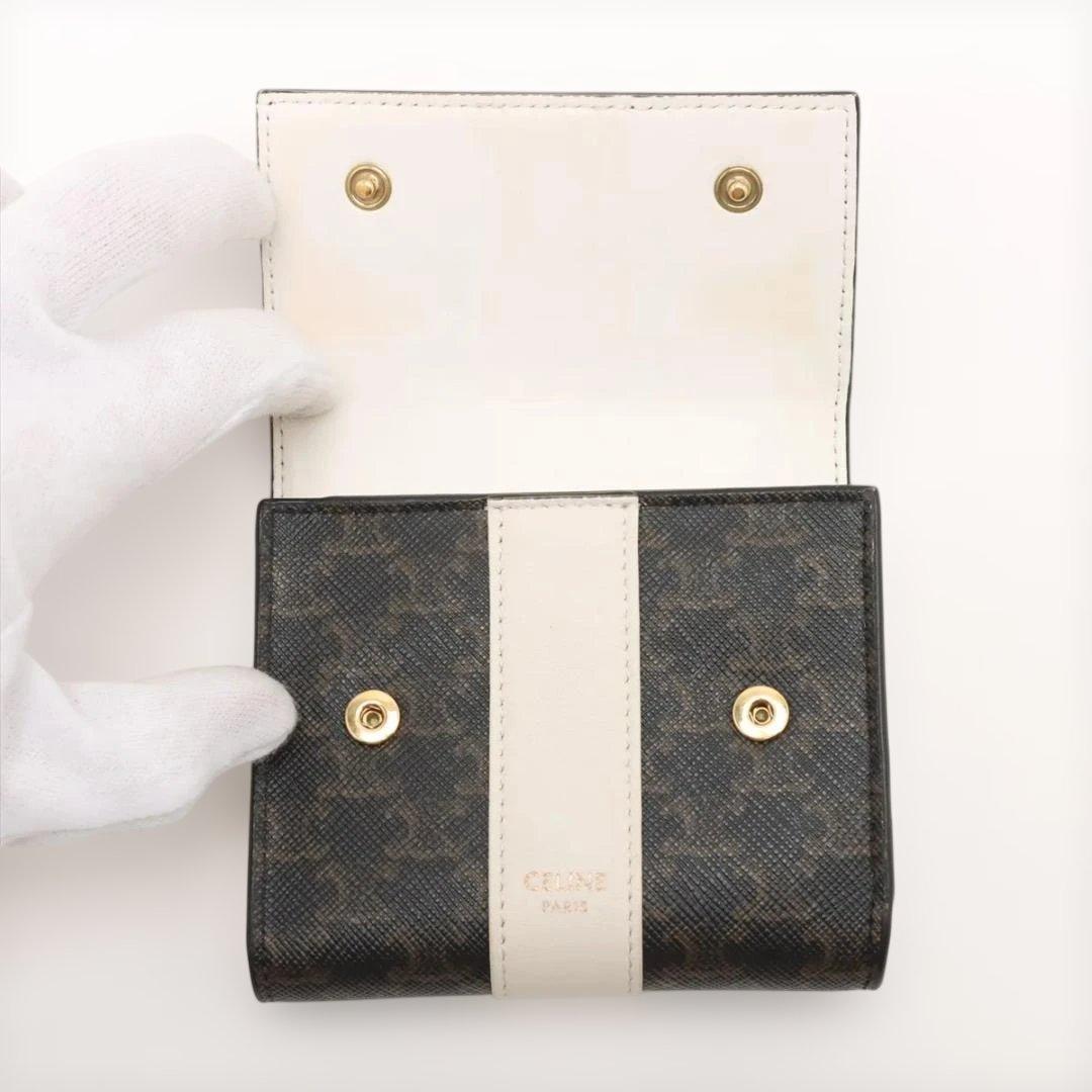 CELINE セリーヌ 三つ折り財布 トリオンフ ブラウン 黒 トリフォールド