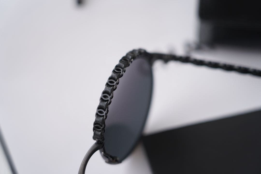 シャネルCHANEL カーフスキン×メタル サングラス 4265Q 付属品あり