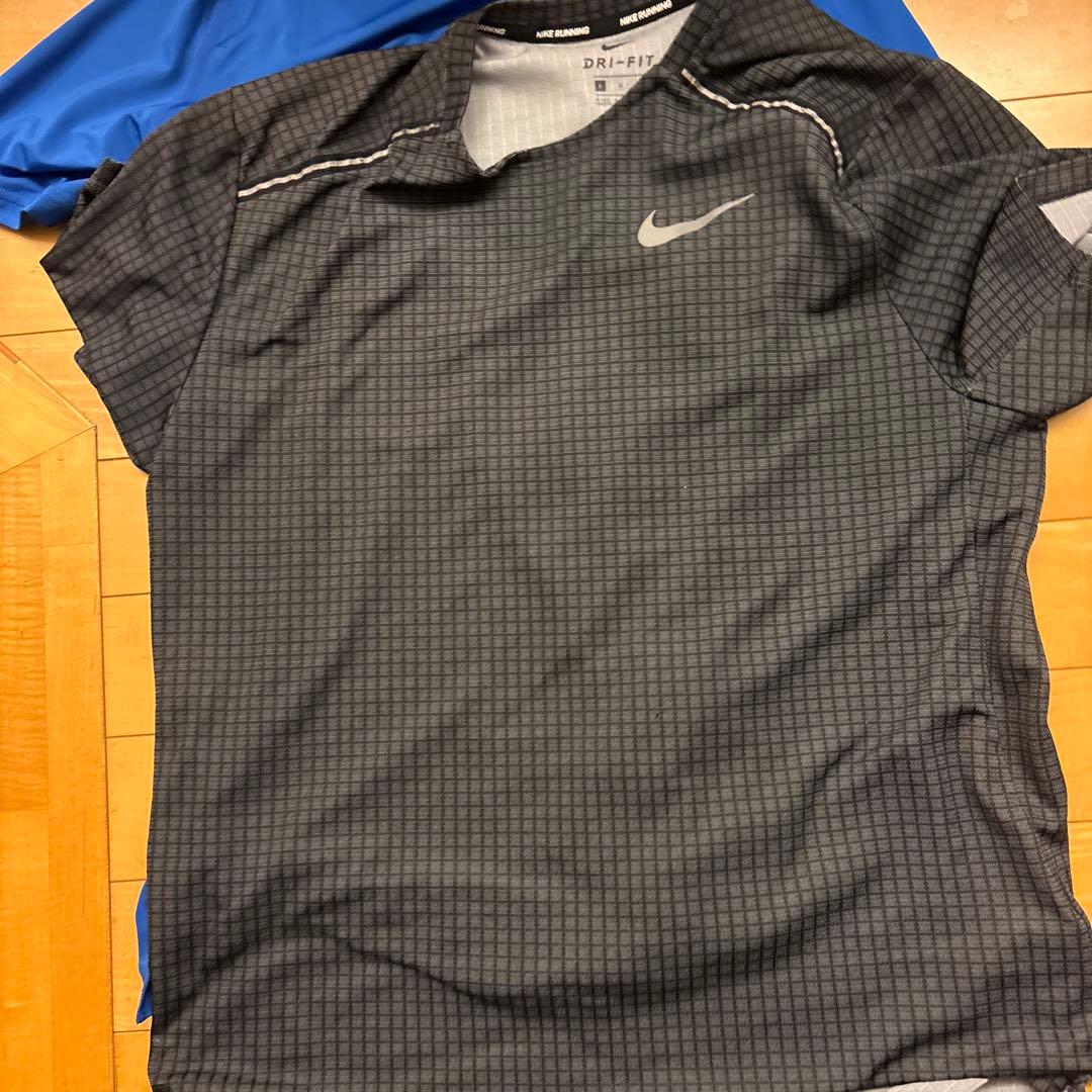 [早い者勝ち］Nike トレーニングシャツ L5点セット