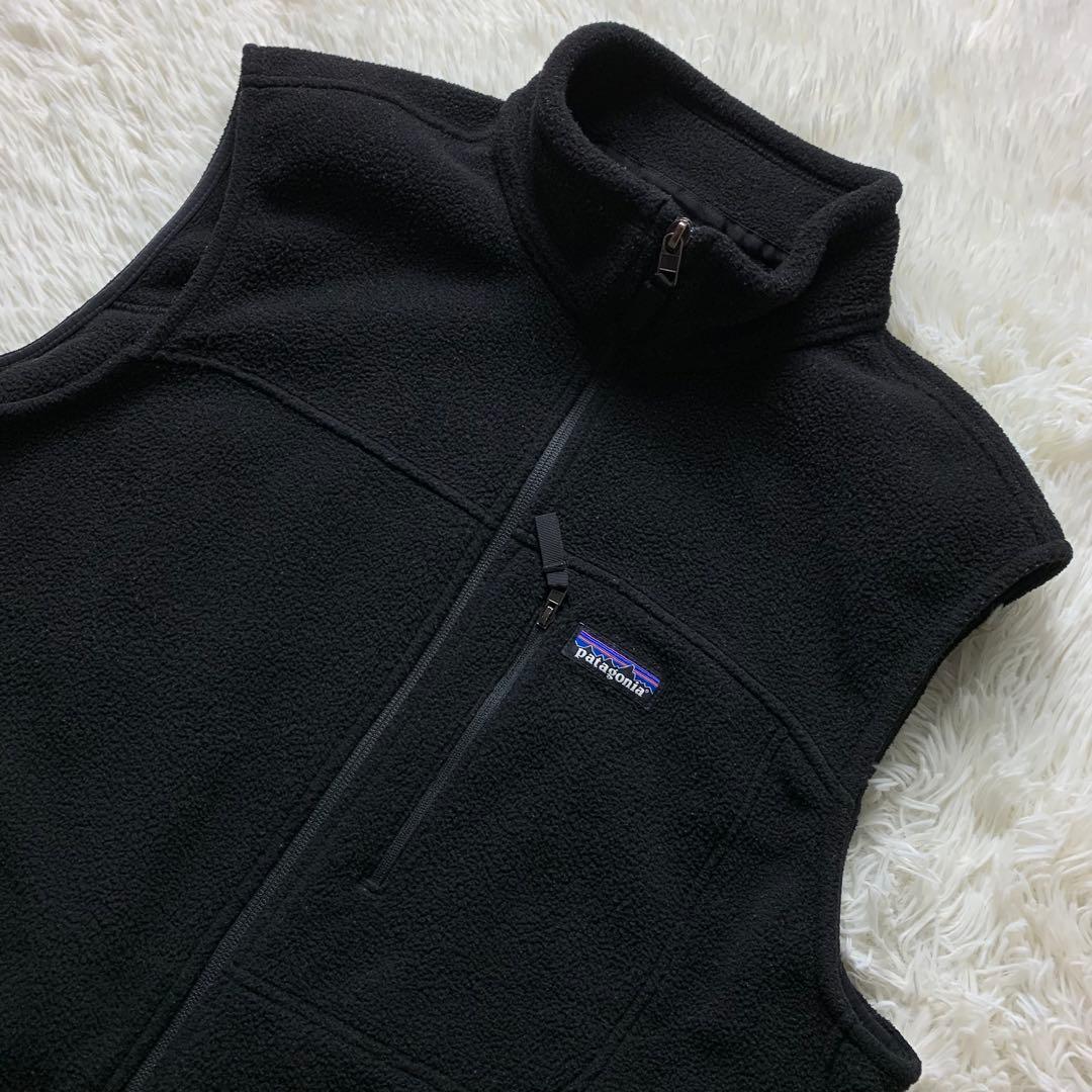 美品■パタゴニア フリースベスト ブラック XL シンチラ 23010FA19