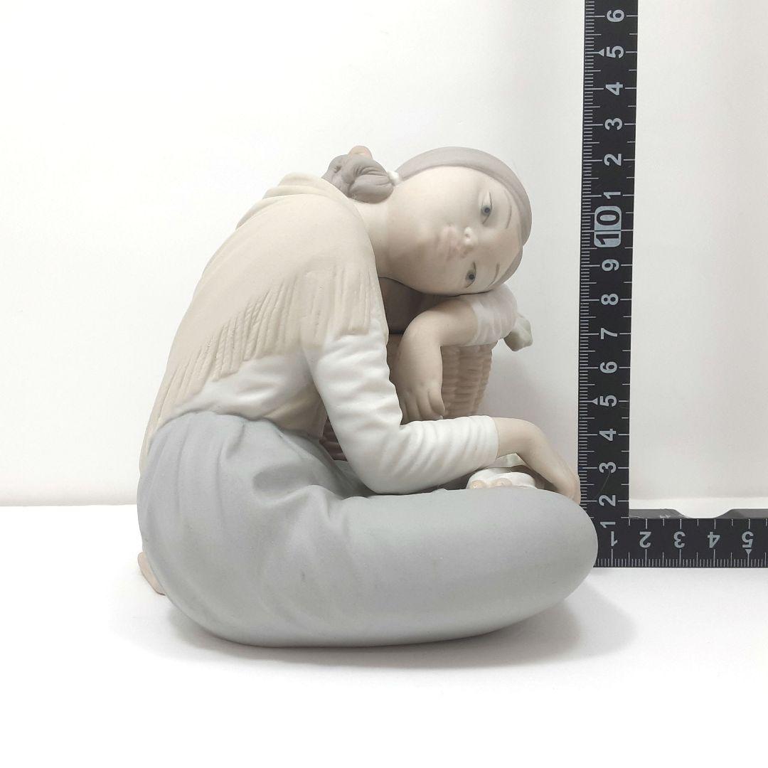 Y1658-C リヤドロ 「収穫する女性」女の子 置物 人形　や