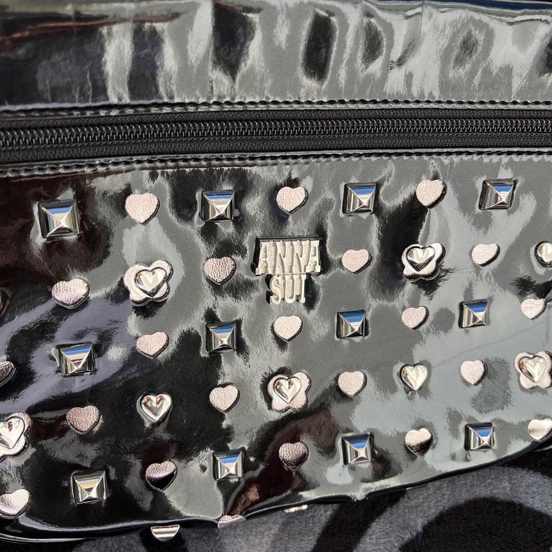 ANNA SUI ブラック ボディバッグ スタッズ付き