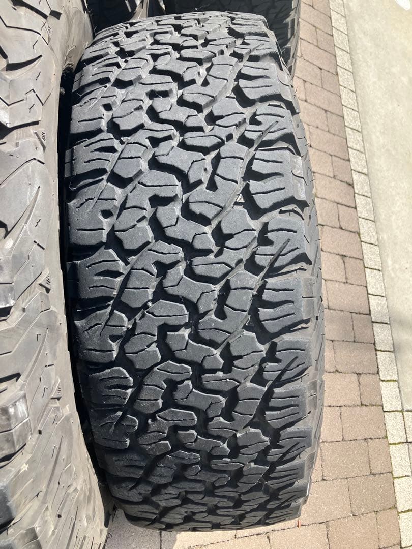 タイヤ・ホイール BFGoodrich All-Tellain T/A KO2 265/70r17