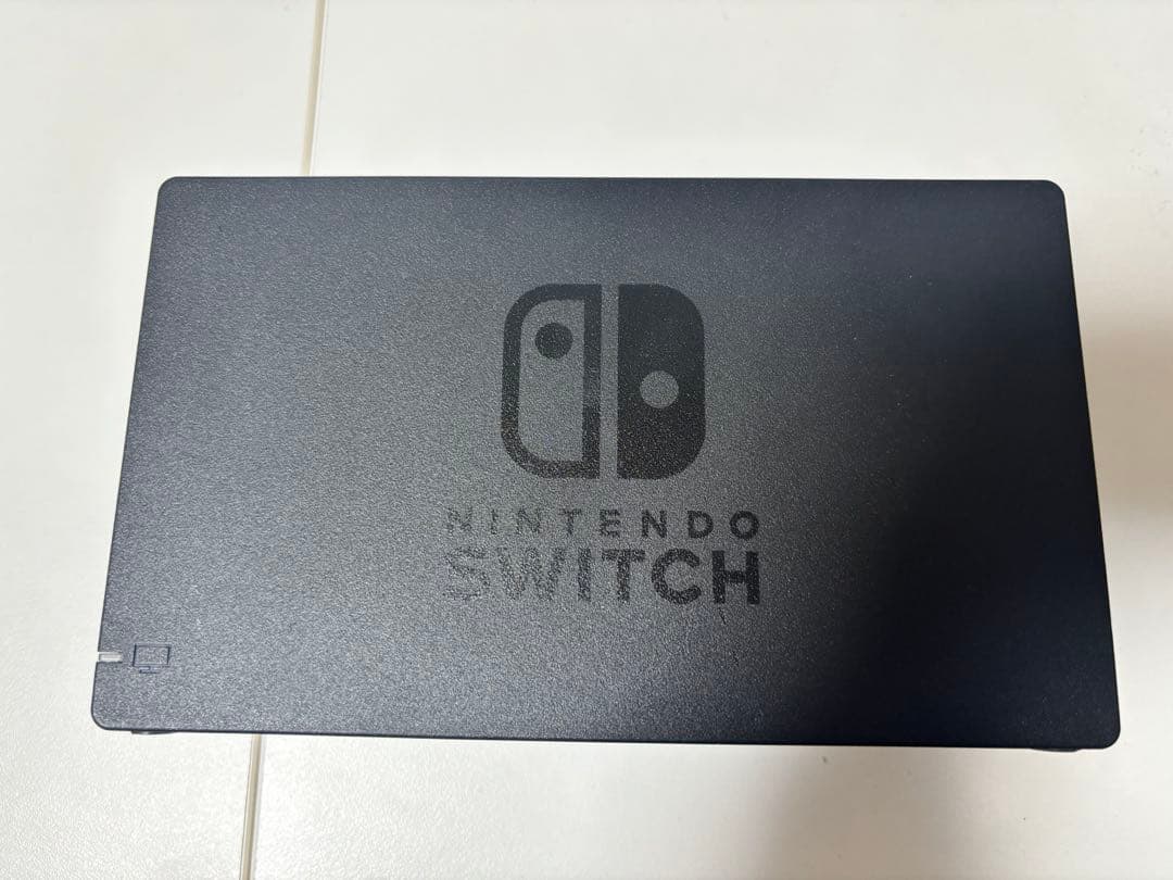 ★中古美品★　Nintendo Switch 本体強化版グレー　任天堂スイッチ