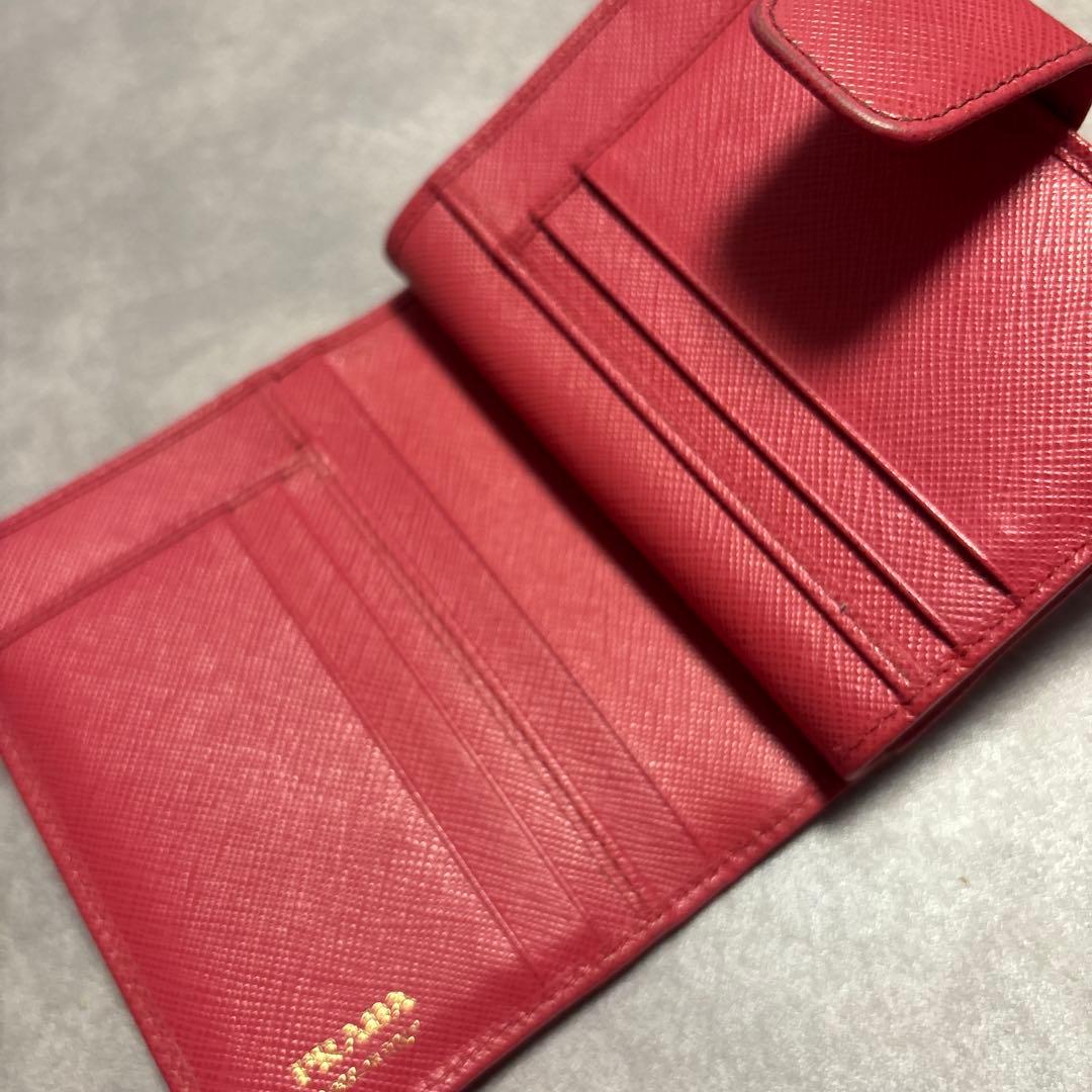 PRADA プラダ 財布 二つ折り コンパクト