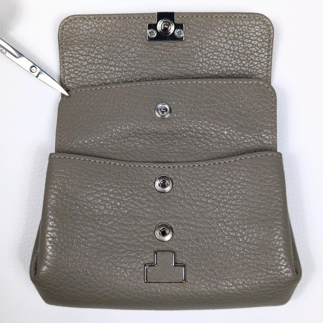 IACUCCI イアクッチ アバウォレット グレージュ 二つ折り 財布