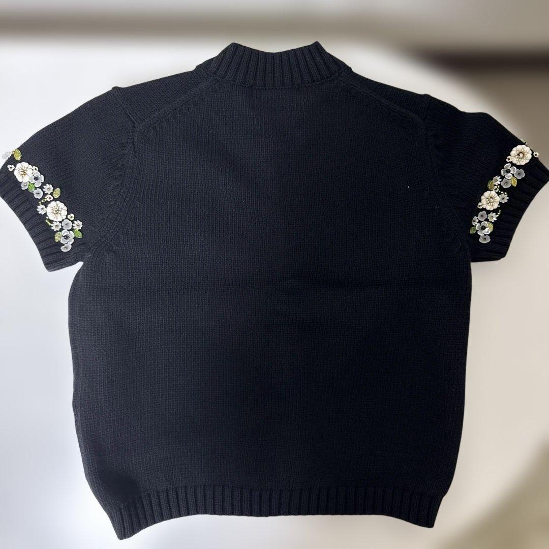 新品未使用 セブンテン ブラック花柄刺繍ニットカーディガン