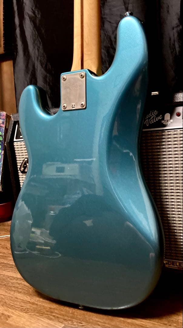 Squier Precision Bass 初期LPB 希少カラー美品 カスタム