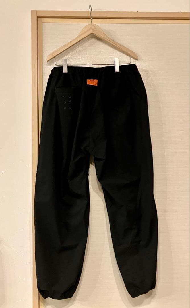 Russelno ラッセルノ　メンズ　シャカシャカ素材　パンツ