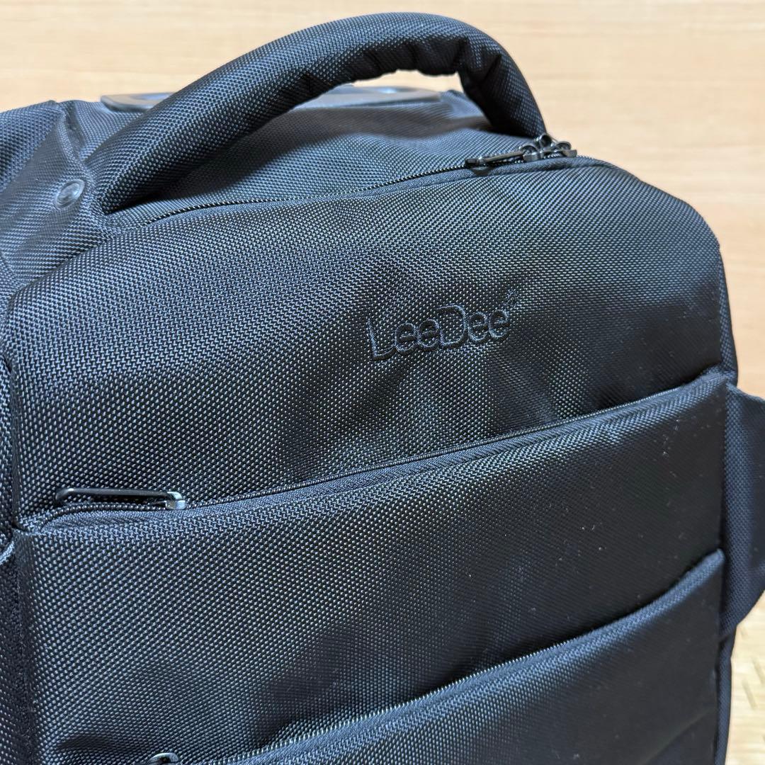 1度使用 LeeDee リュックにもなる2wayキャリーケース ソフトキャリー