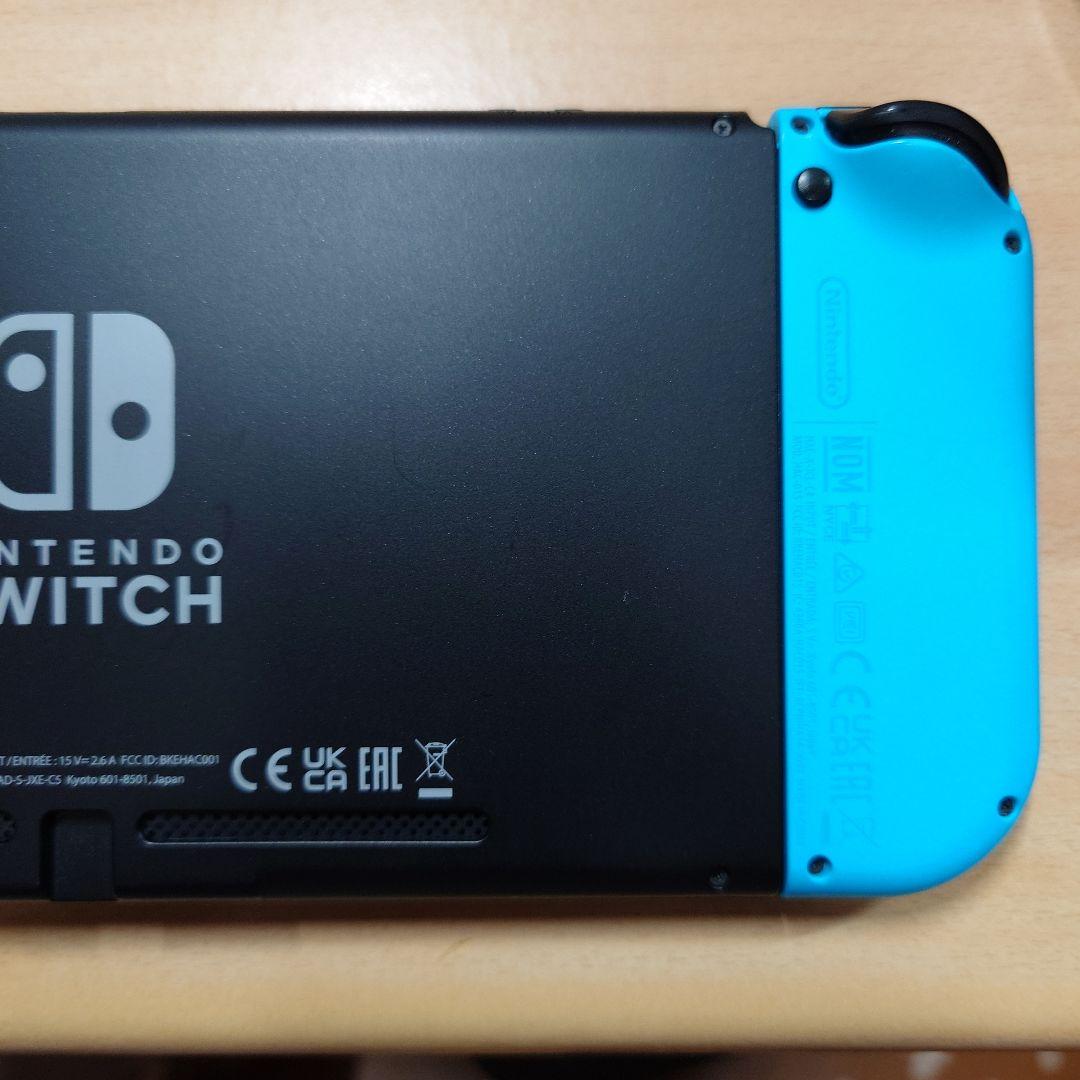 Nintendo Switch 本体 + Joy-Con (青・赤)