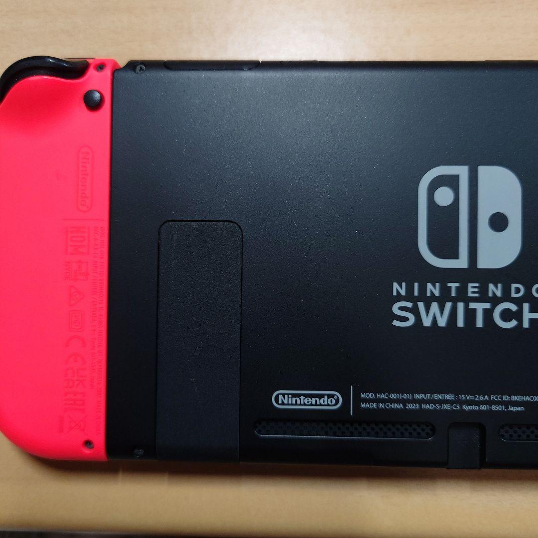 Nintendo Switch 本体 + Joy-Con (青・赤)