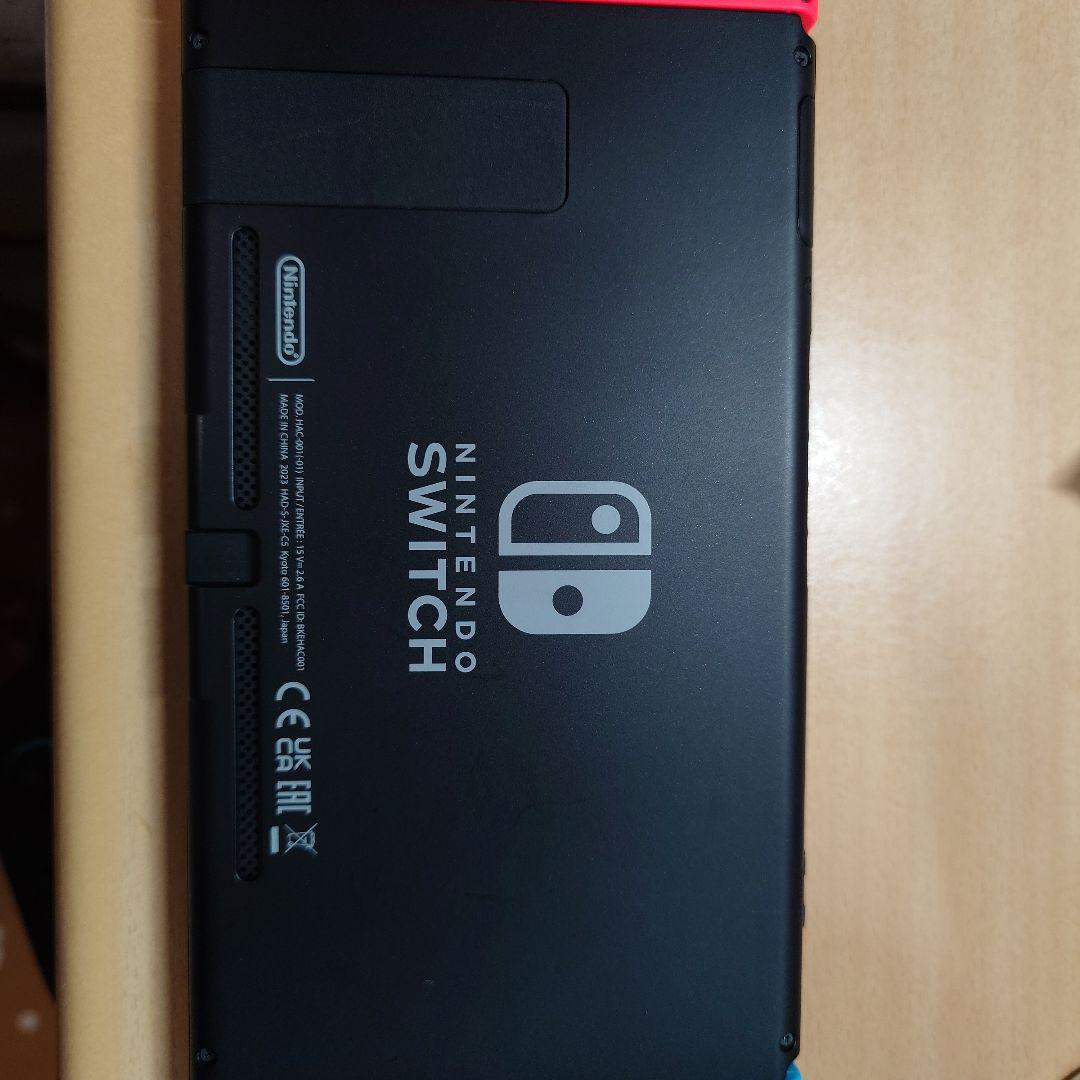 Nintendo Switch 本体 + Joy-Con (青・赤)