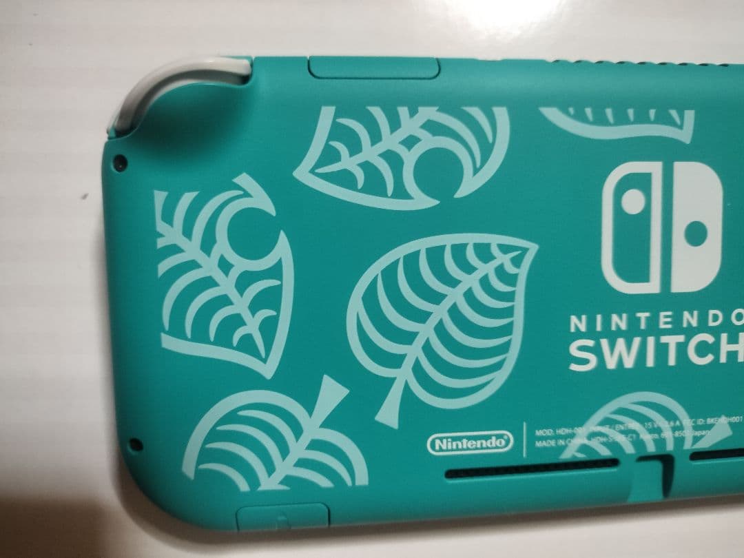 Nintendo Switch Lite まめきちつぶきちアロハ柄