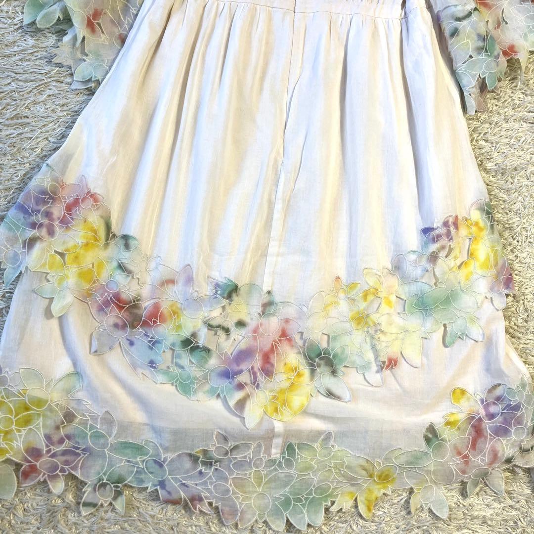 美品★定価3.6万 グレースコンチネンタル　フラワーカット刺繍ワンピース 水彩
