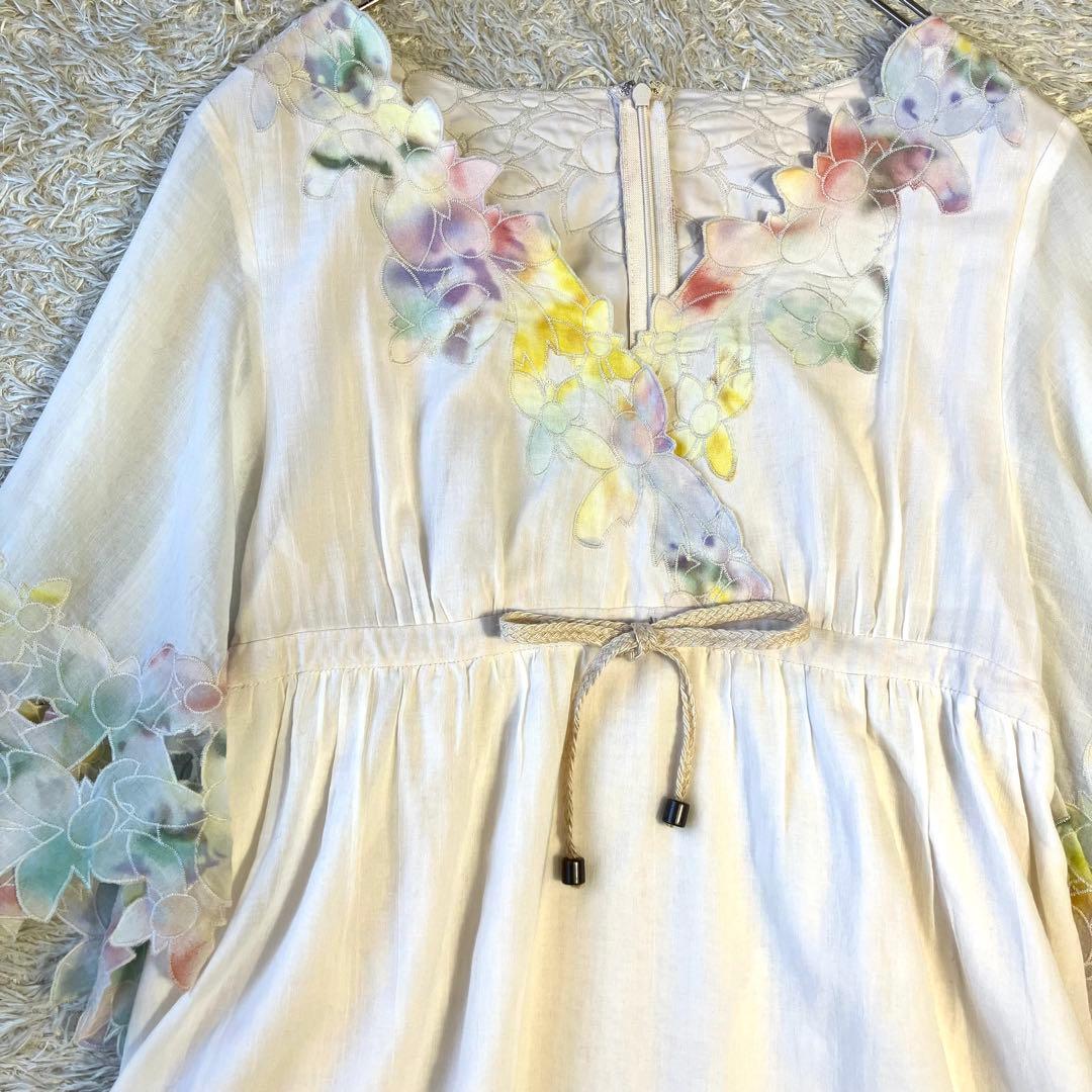 美品★定価3.6万 グレースコンチネンタル　フラワーカット刺繍ワンピース 水彩