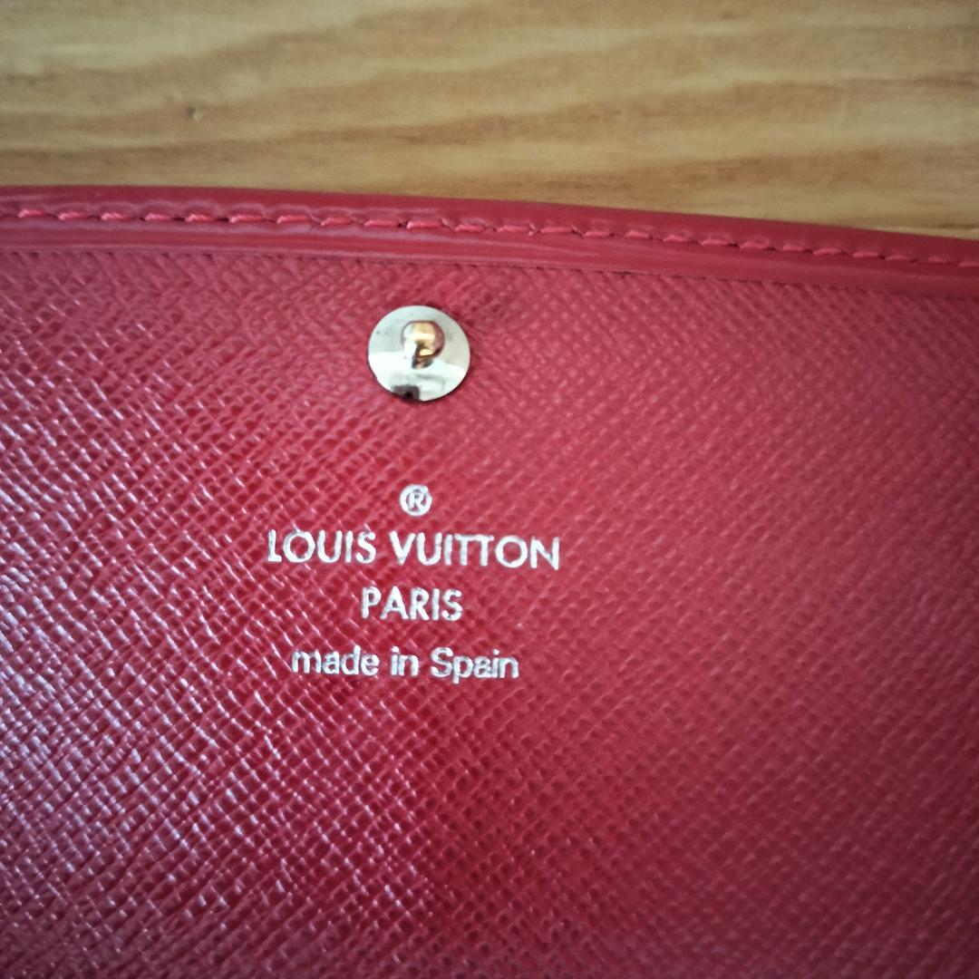 Louis Vuitton エピレザー レッド長財布