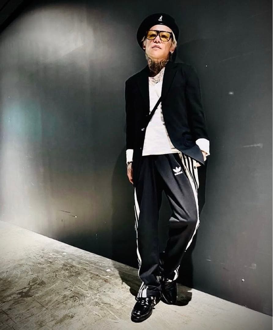 adidas トラックパンツ DIR EN GREY 京