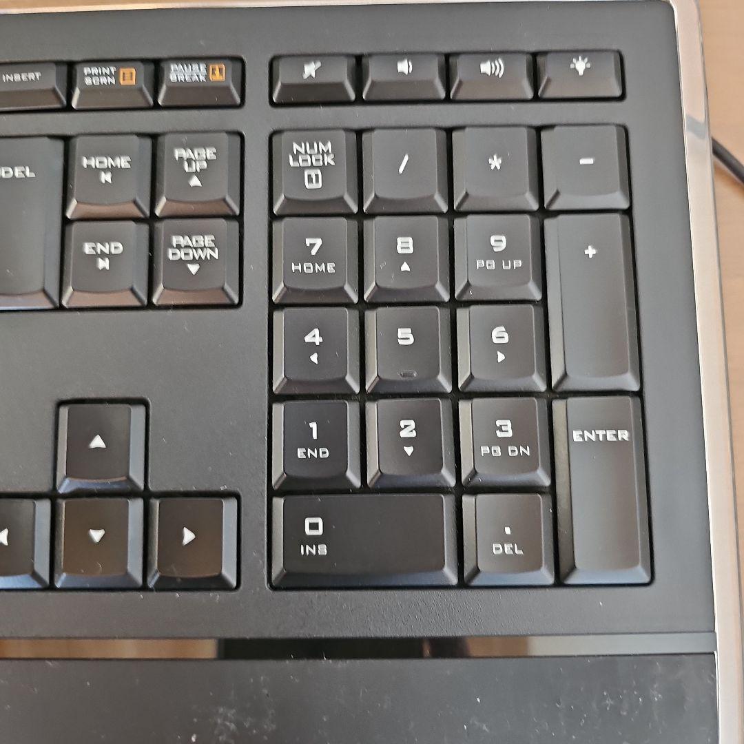 Logicool K740 イルミネートキーボード ロジクール