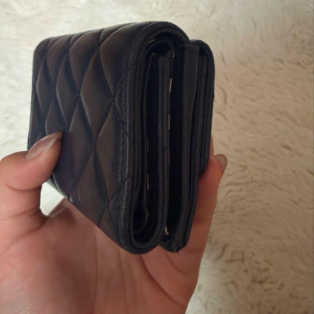 CHANEL ネイビー 三つ折り財布