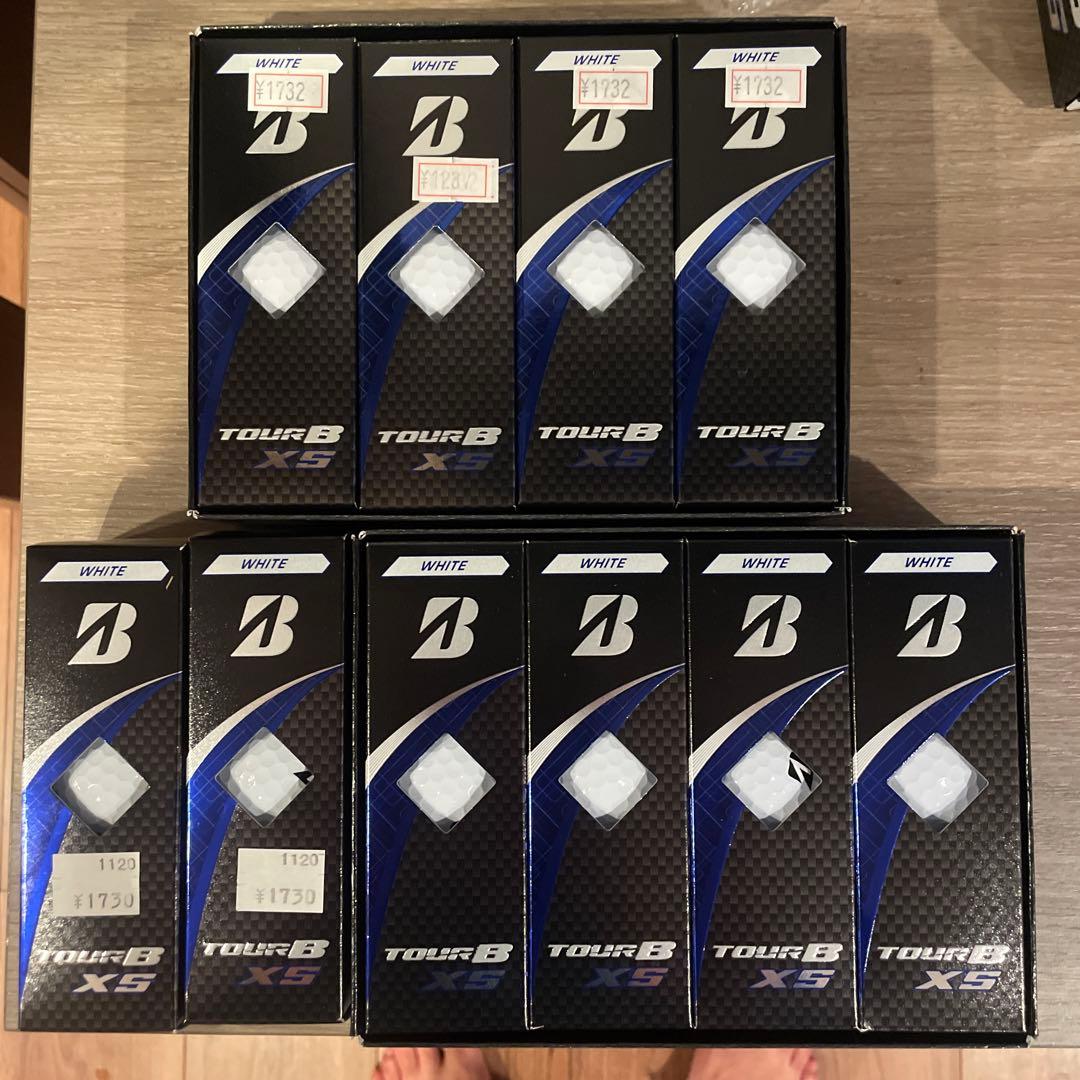 ブリヂストン TOUR B XSホワイト 2ダース＋2スリーブ　計30個