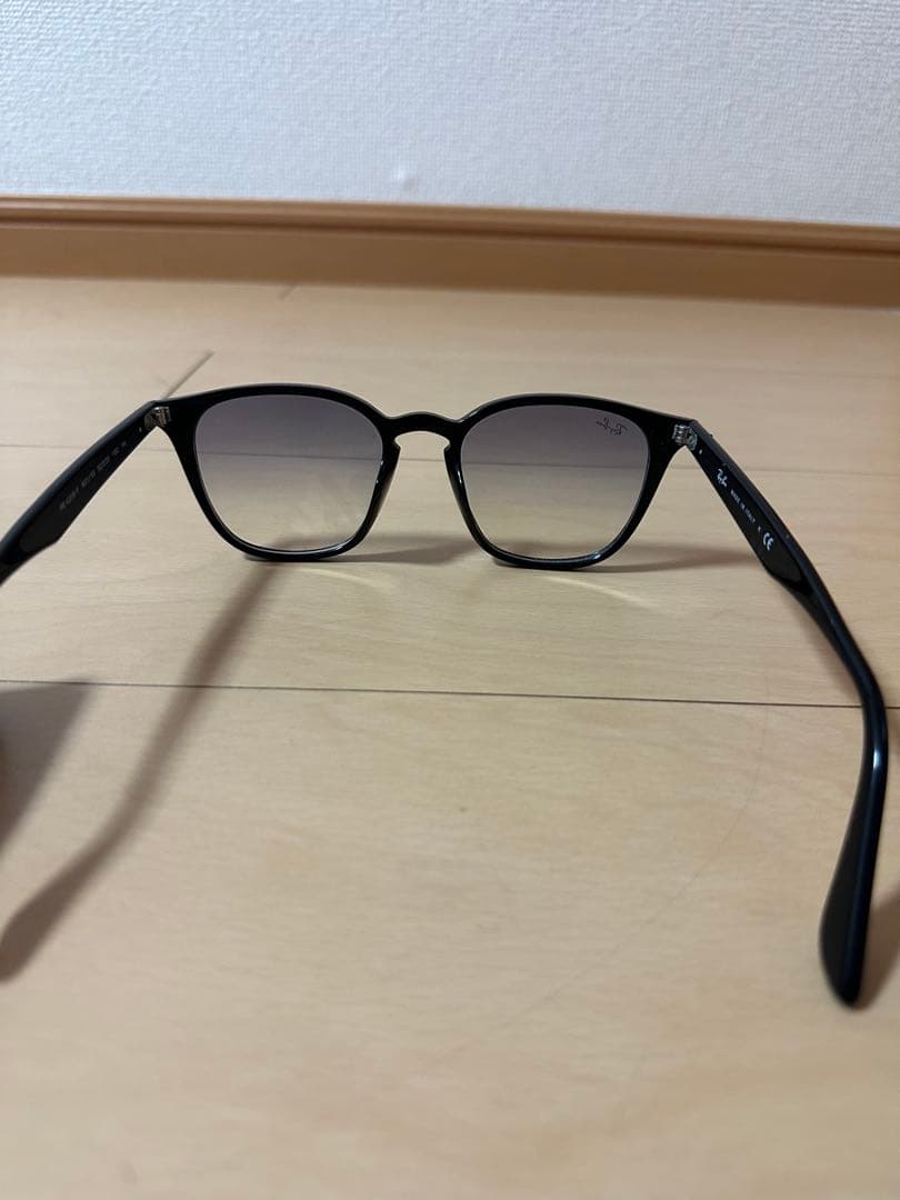 レイバン　ray ban サングラス　ブルーグラデーションレンズ
