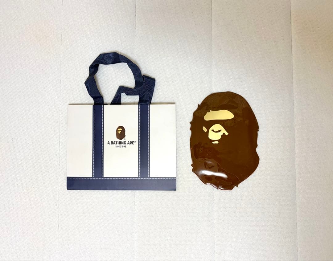 新品　BAPE × MARVEL ハルク Tシャツ Lサイズ