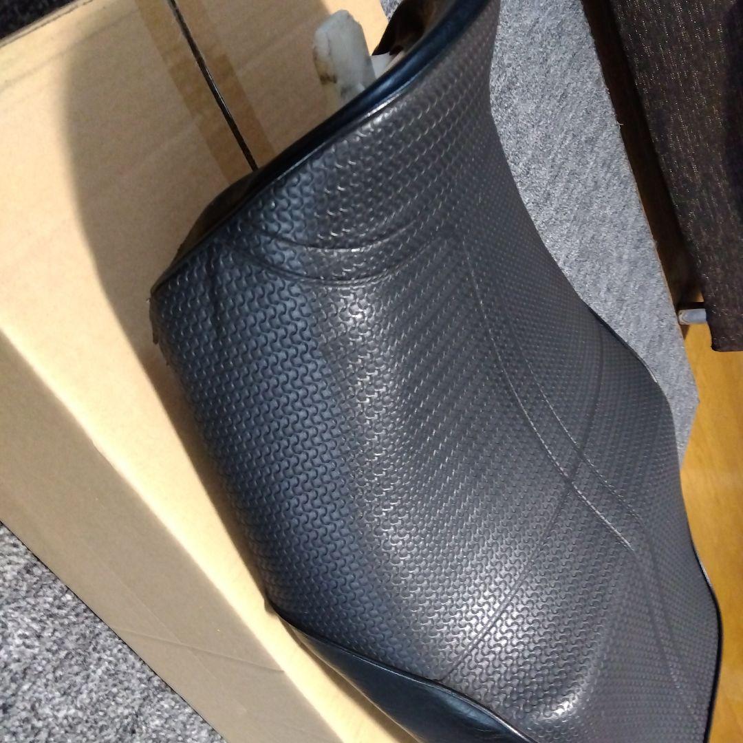 ＺＲX1100　純正シート　 黒