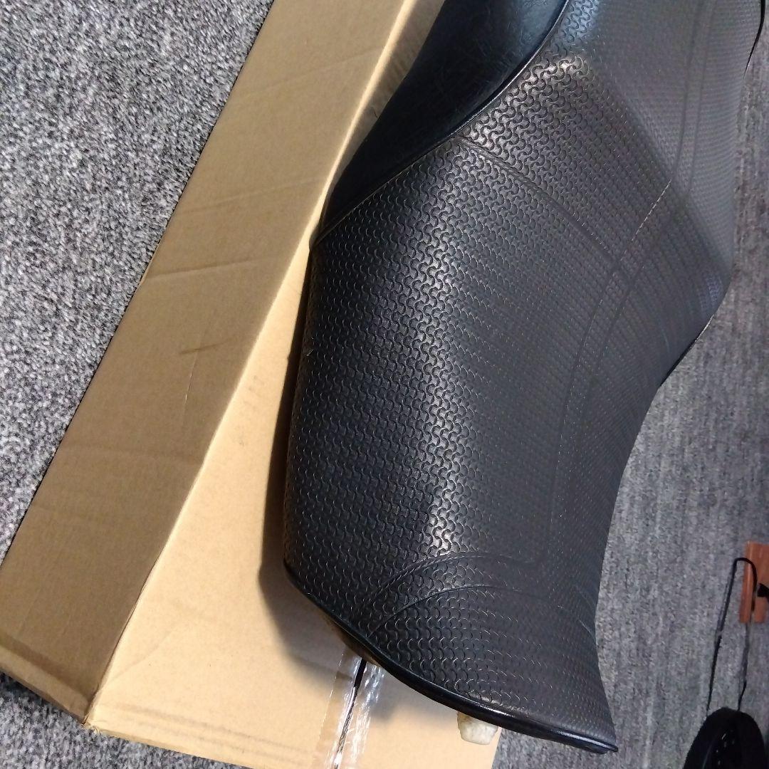 ＺＲX1100　純正シート　 黒