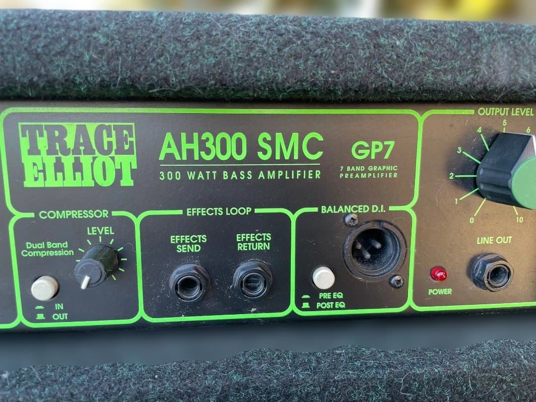 TRACE ELLIOT AH300 SMC ベース用アンプ