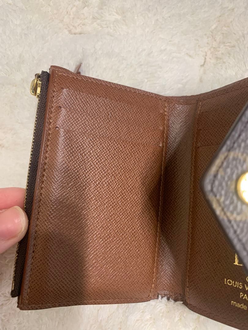 最終値下げ！Louis Vuitton モノグラム ポルトフォイユ　三つ折り財布