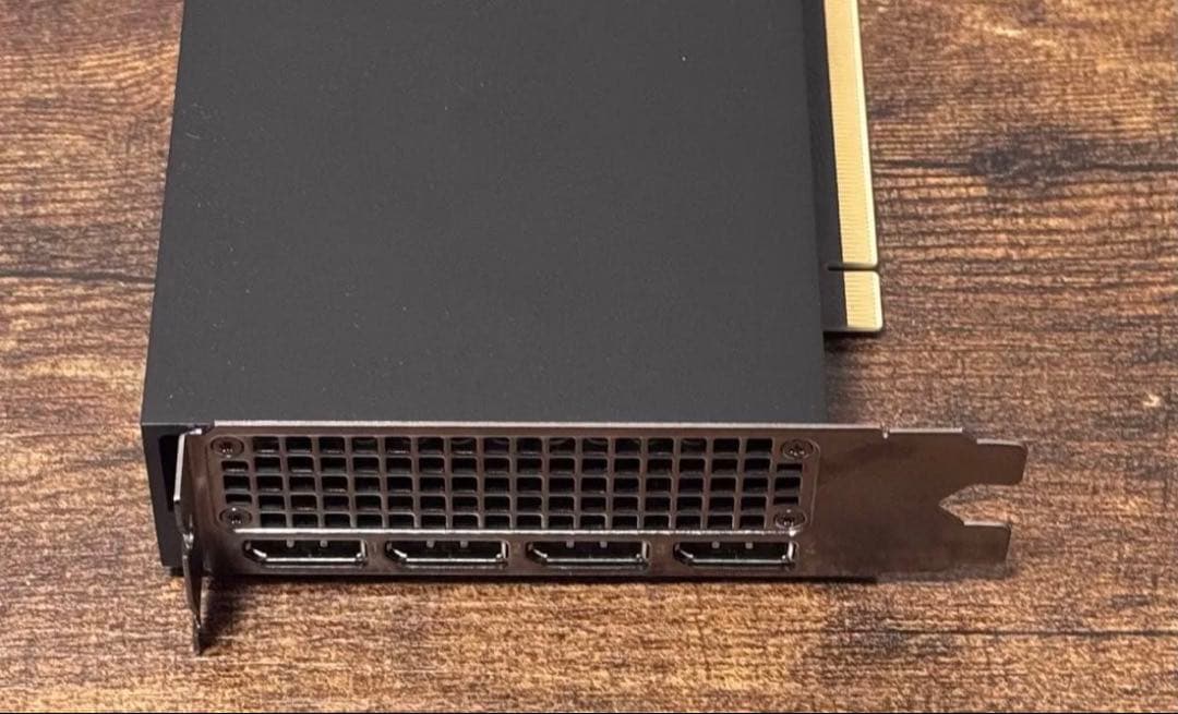 NVIDIA RTX A4500 グラフィックカード