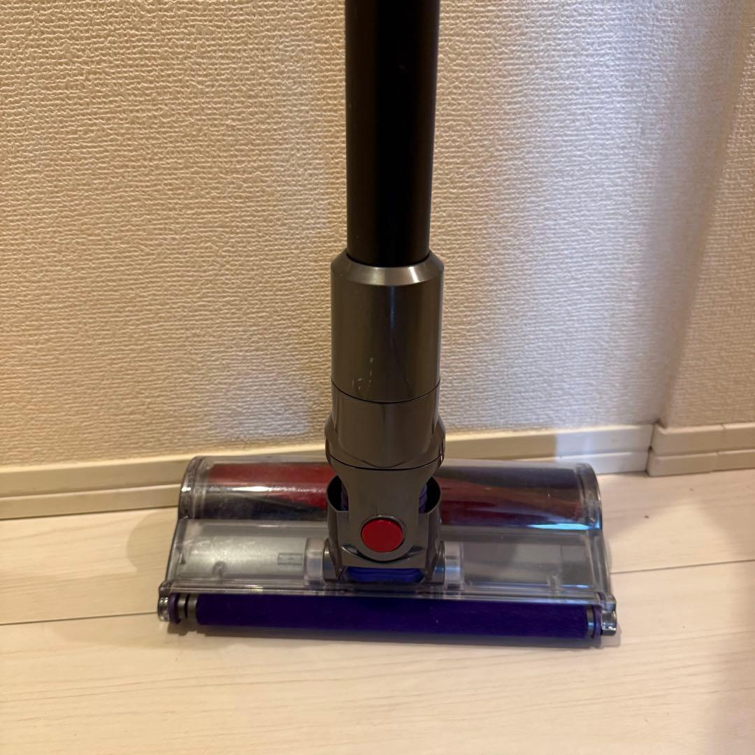 Dyson SV12 コードレスクリーナー　掃除機 ダイソン
