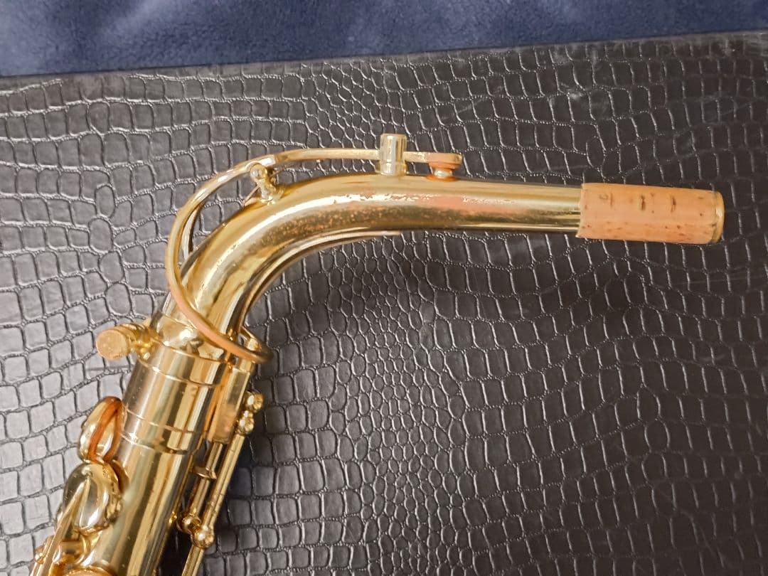 KAWAI（Grassi製）アルトサックス EAS 240L