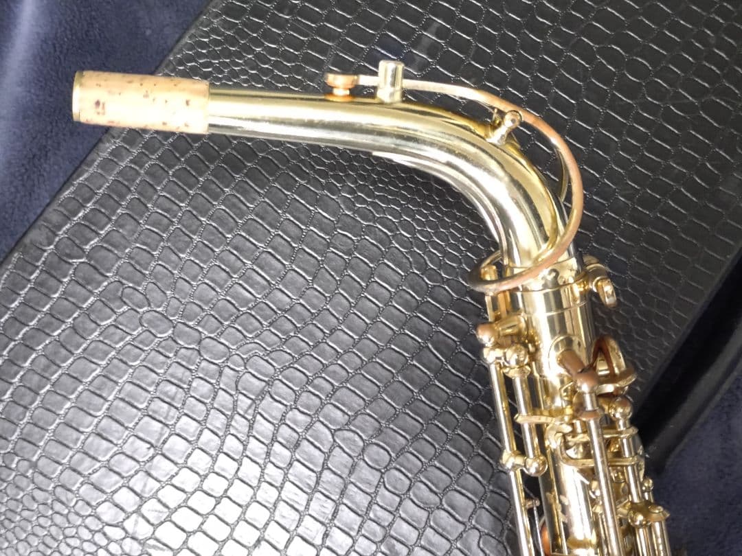 KAWAI（Grassi製）アルトサックス EAS 240L