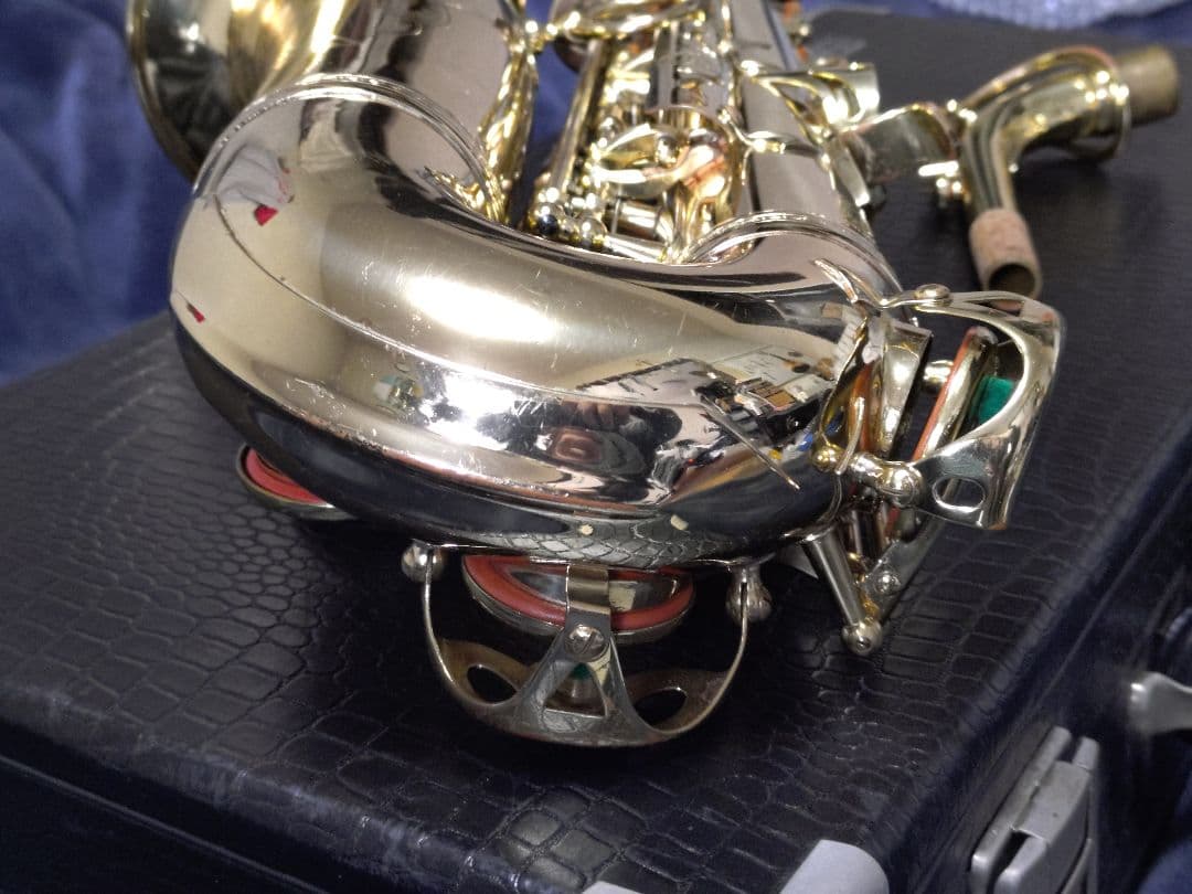 KAWAI（Grassi製）アルトサックス EAS 240L