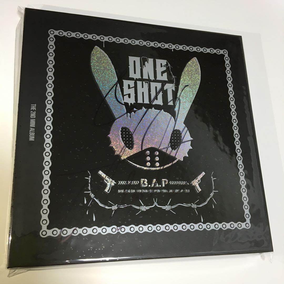 B.A.P 2ND MINI ALBUM ONE SHOT ジョンオプサイン入り